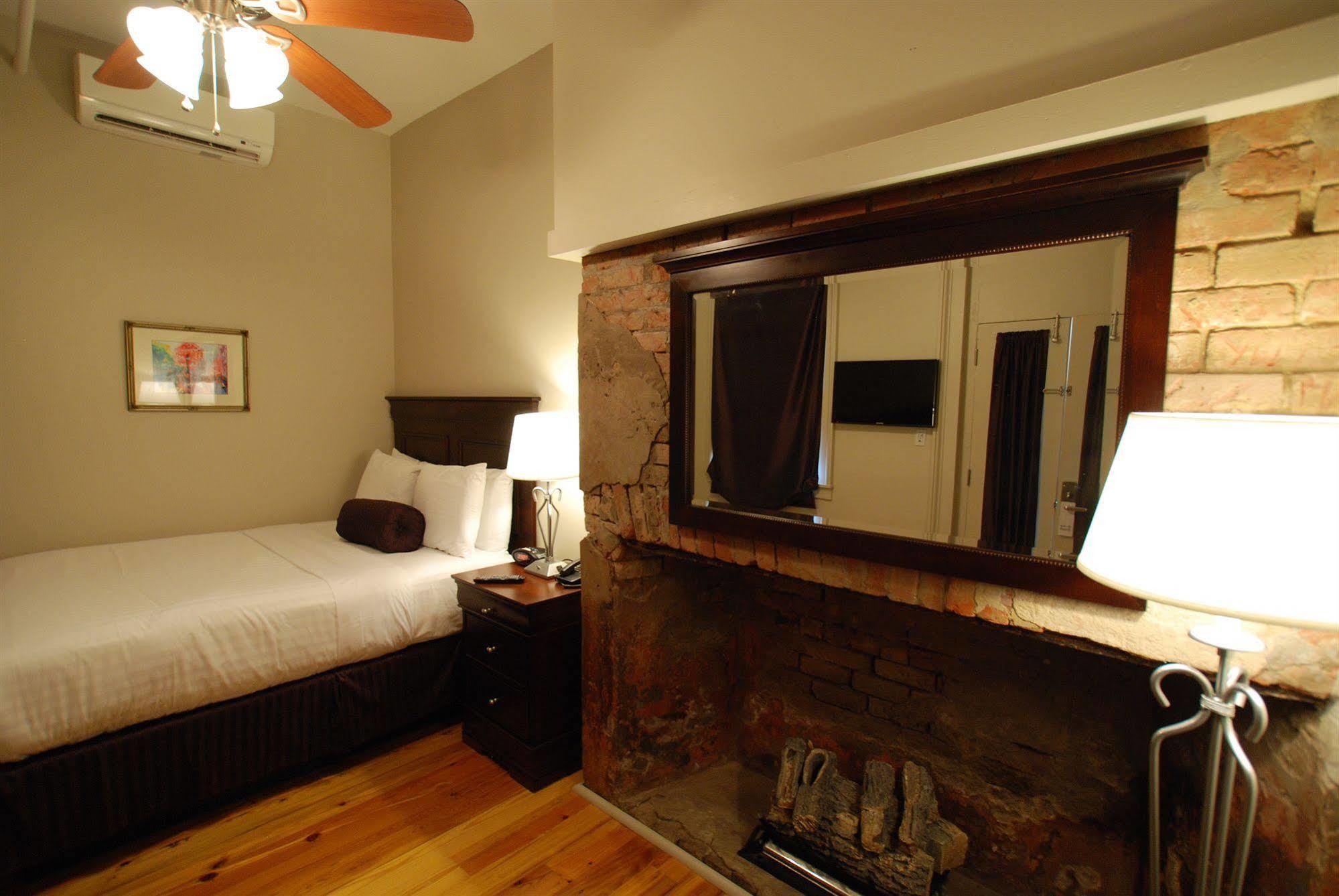 Inn On St. Ann, A French Quarter Guest Houses Property New Orleans Esterno foto